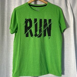 Old Navy Green RUN Graphic Men's T-Shirt